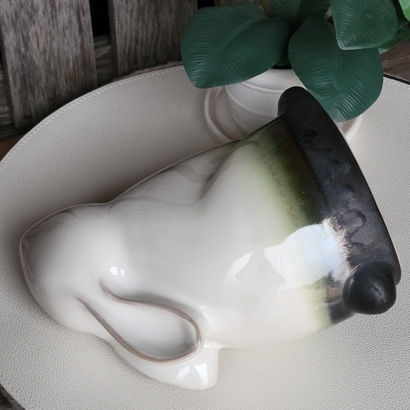 PIER 1 Ceramic Bunny Figurine in White and Black - Picture 9 of 12